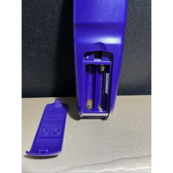 General Electric GE Universal Remote Control Model P13005 ED-1232C - Picture 2 of 6